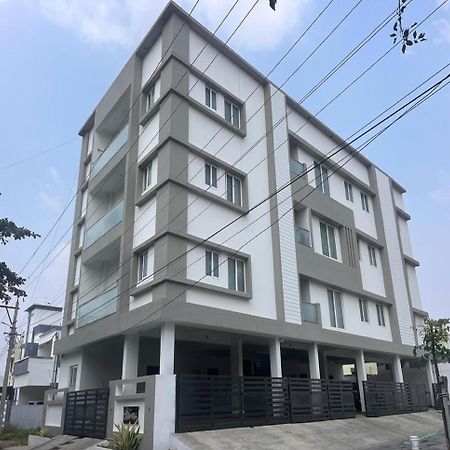 Thulasi Avenue Inn Pollāchi 외부 사진