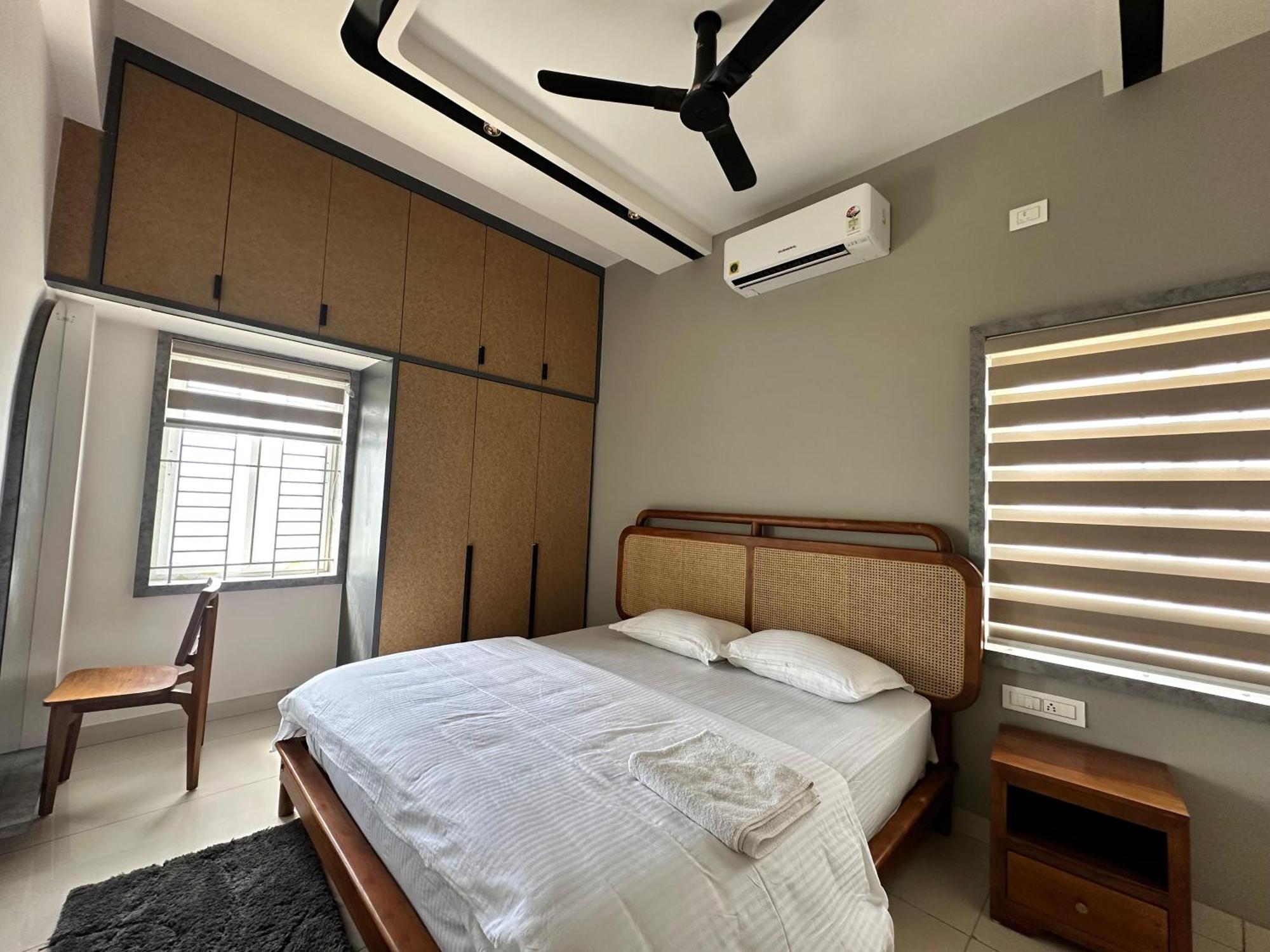 Thulasi Avenue Inn Pollāchi 외부 사진