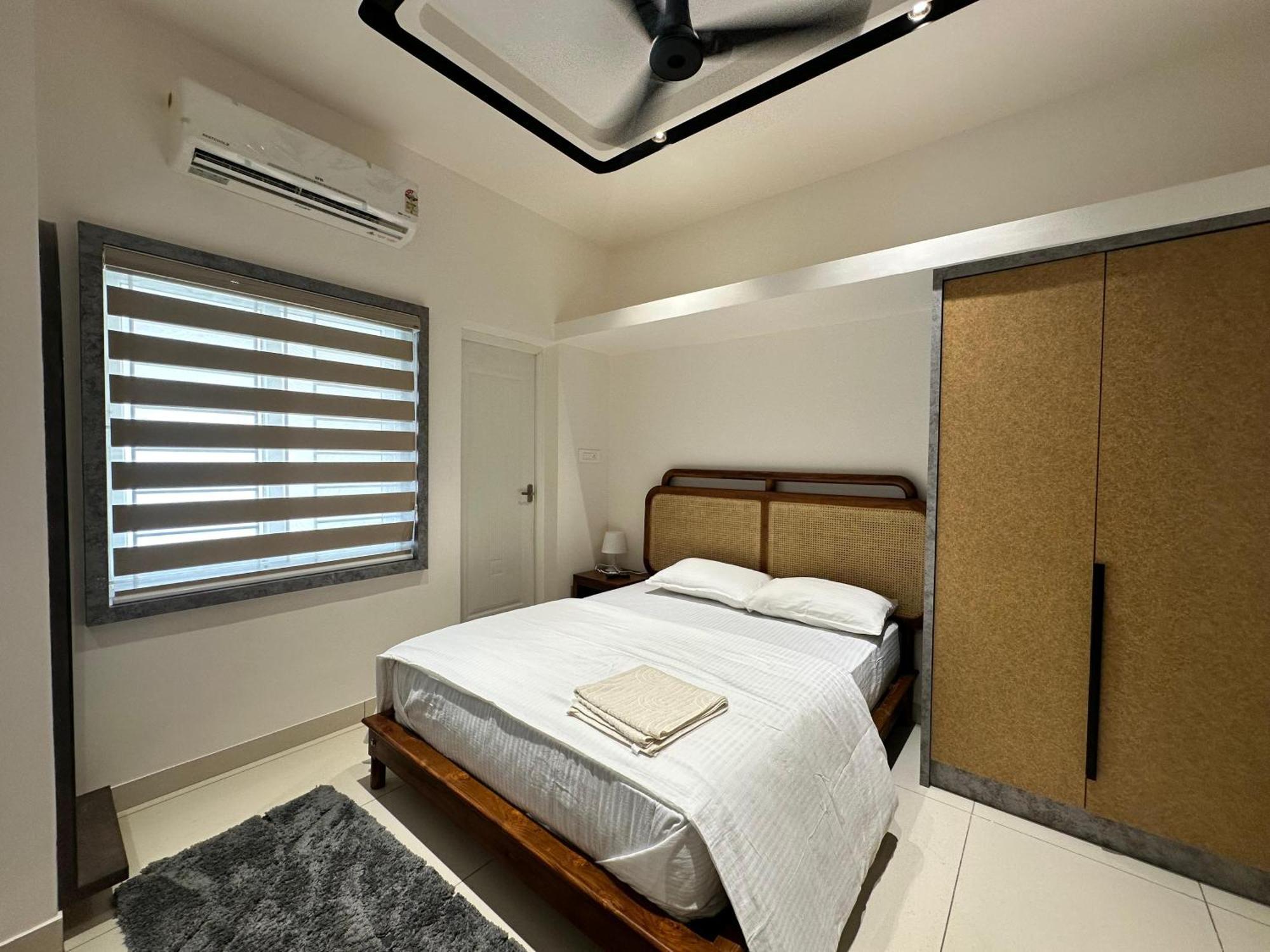 Thulasi Avenue Inn Pollāchi 외부 사진